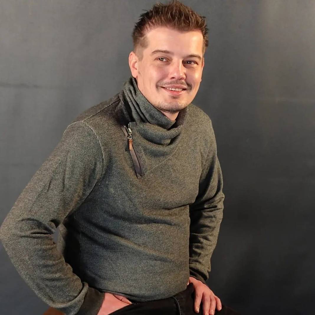 20 kilo veren Arda Kural'ın son hali hayranlarını şaşırttı! 2000'li yıllara döndü, 20'lik delikanlı oldu 10